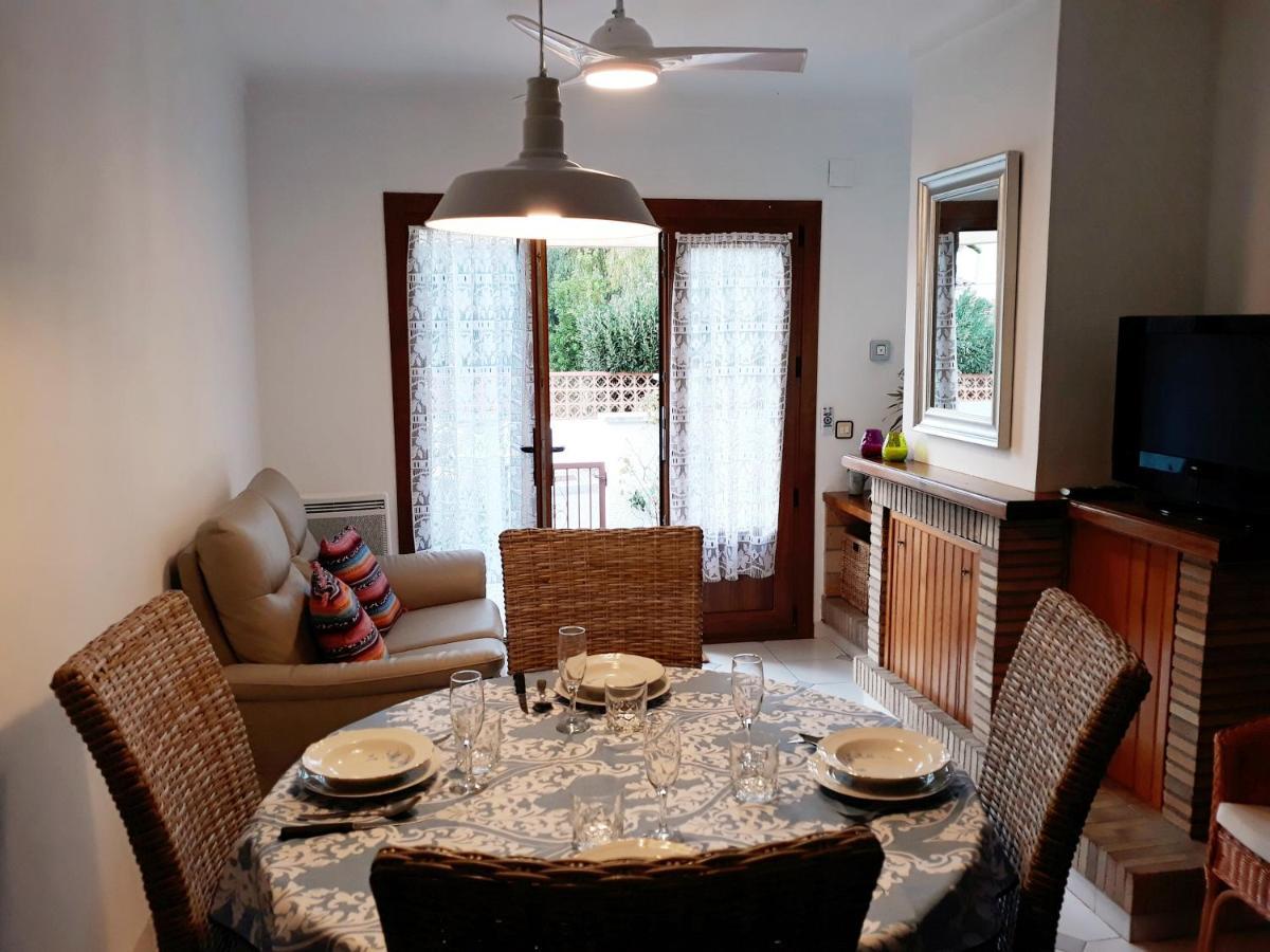 L' Escala Casa Els Rosers Wifi מראה חיצוני תמונה