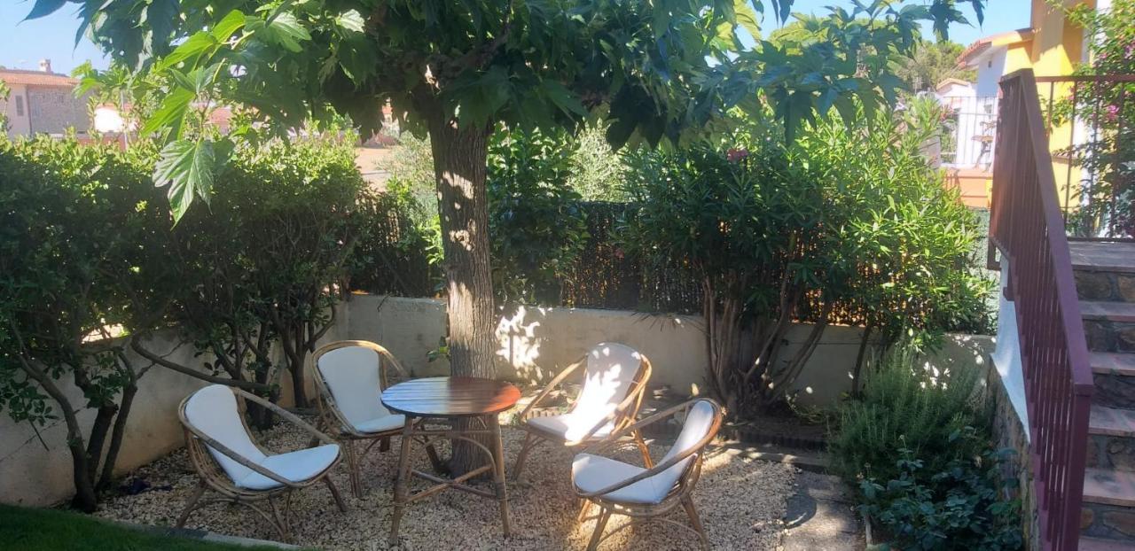 L' Escala Casa Els Rosers Wifi מראה חיצוני תמונה