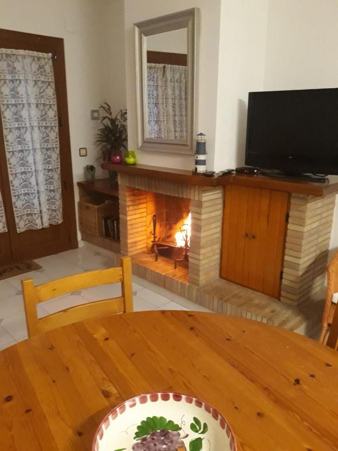 L' Escala Casa Els Rosers Wifi מראה חיצוני תמונה